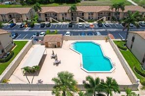 9431 Boca Cove Circle, Unit 1001 Boca Raton, FL 33428 - Photo 5 of 32 Image 26