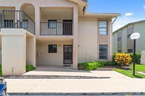 9431 Boca Cove Circle, Unit 1001 Boca Raton, FL 33428 - Photo 8 of 32 Image 24