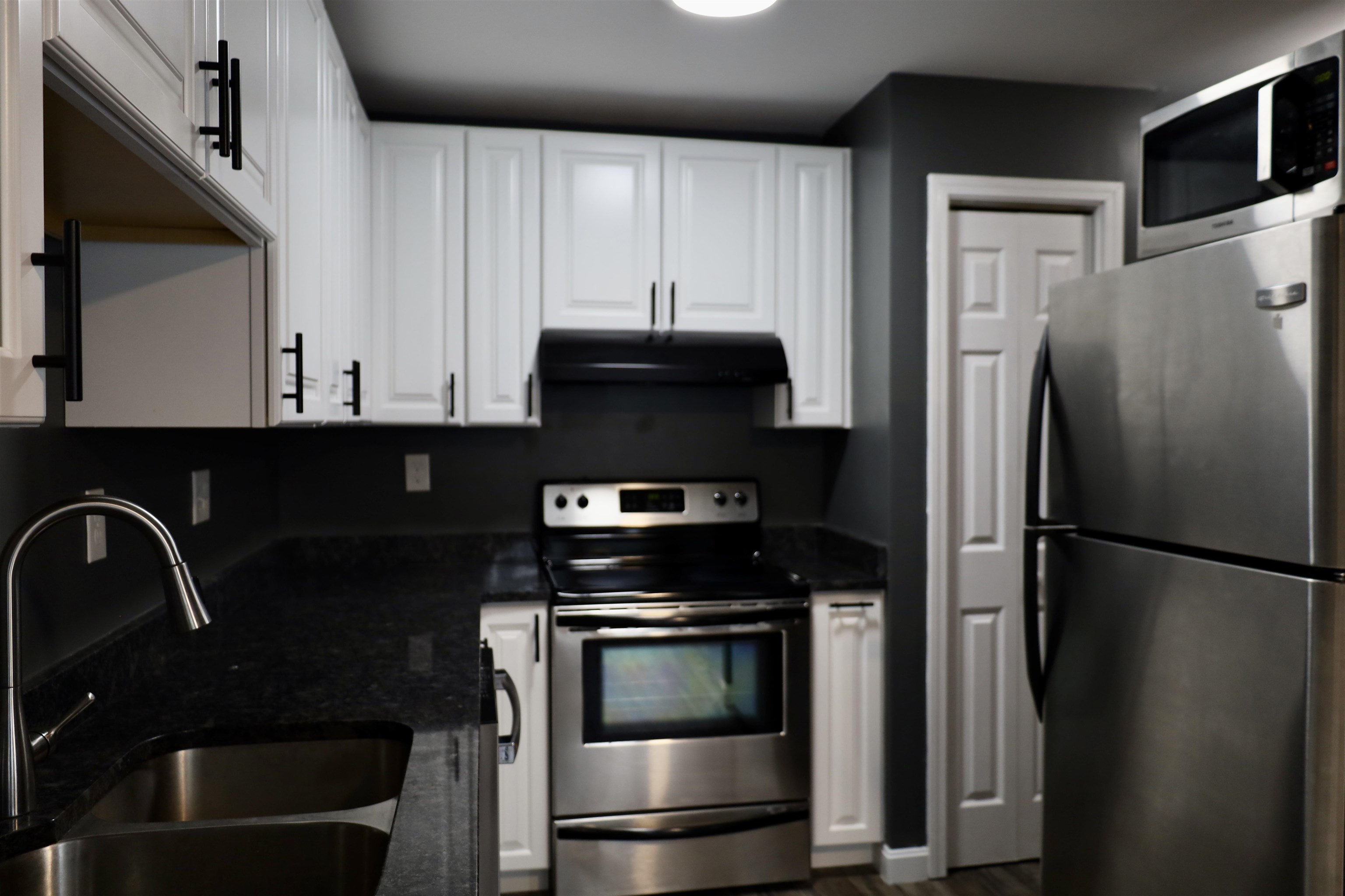 19 Court Street Concord, NH 03301 - Photo 7 of 23