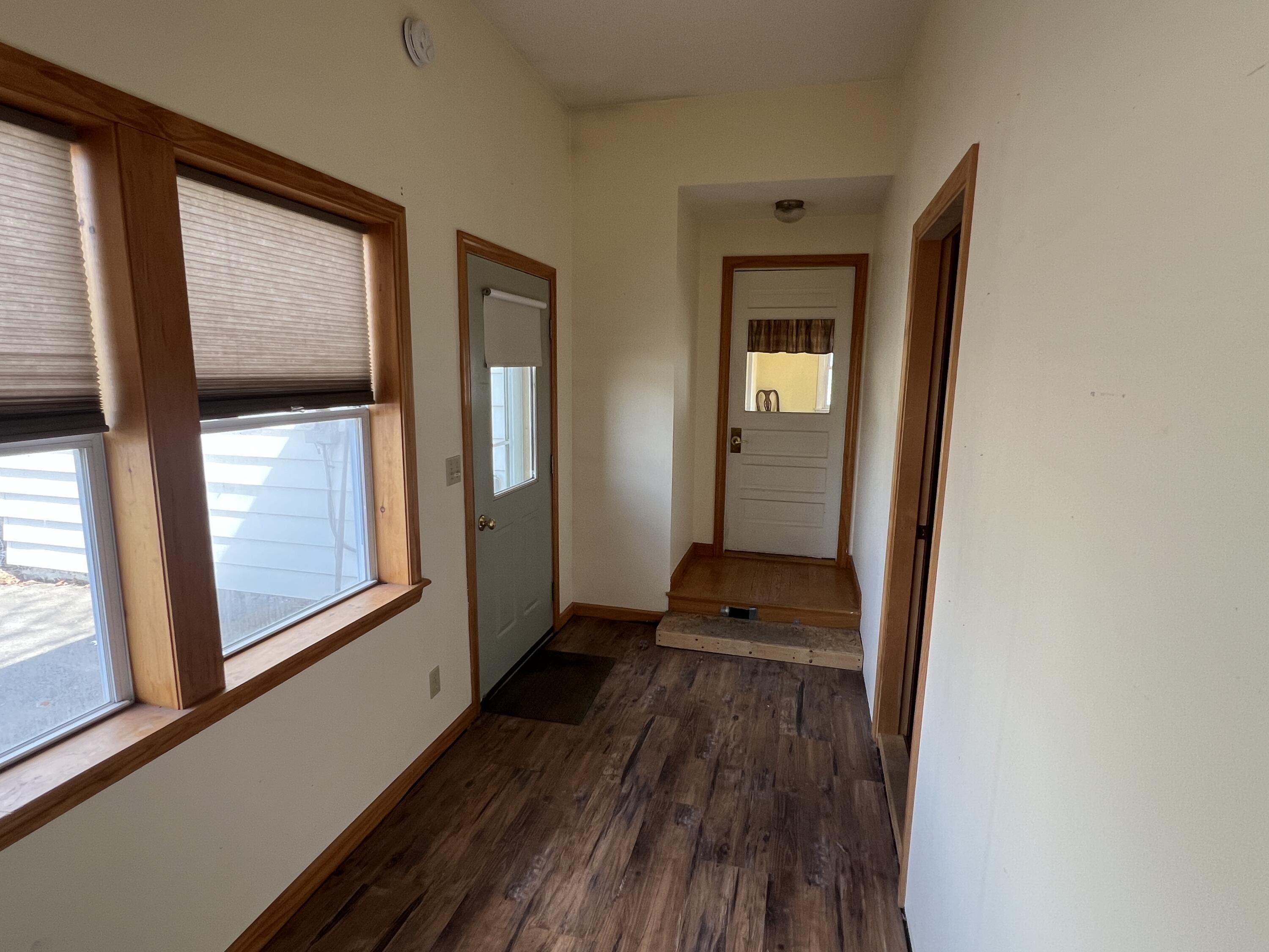 36 Main Street Oakland, ME 04963 - Photo 4 of 14 Entrance