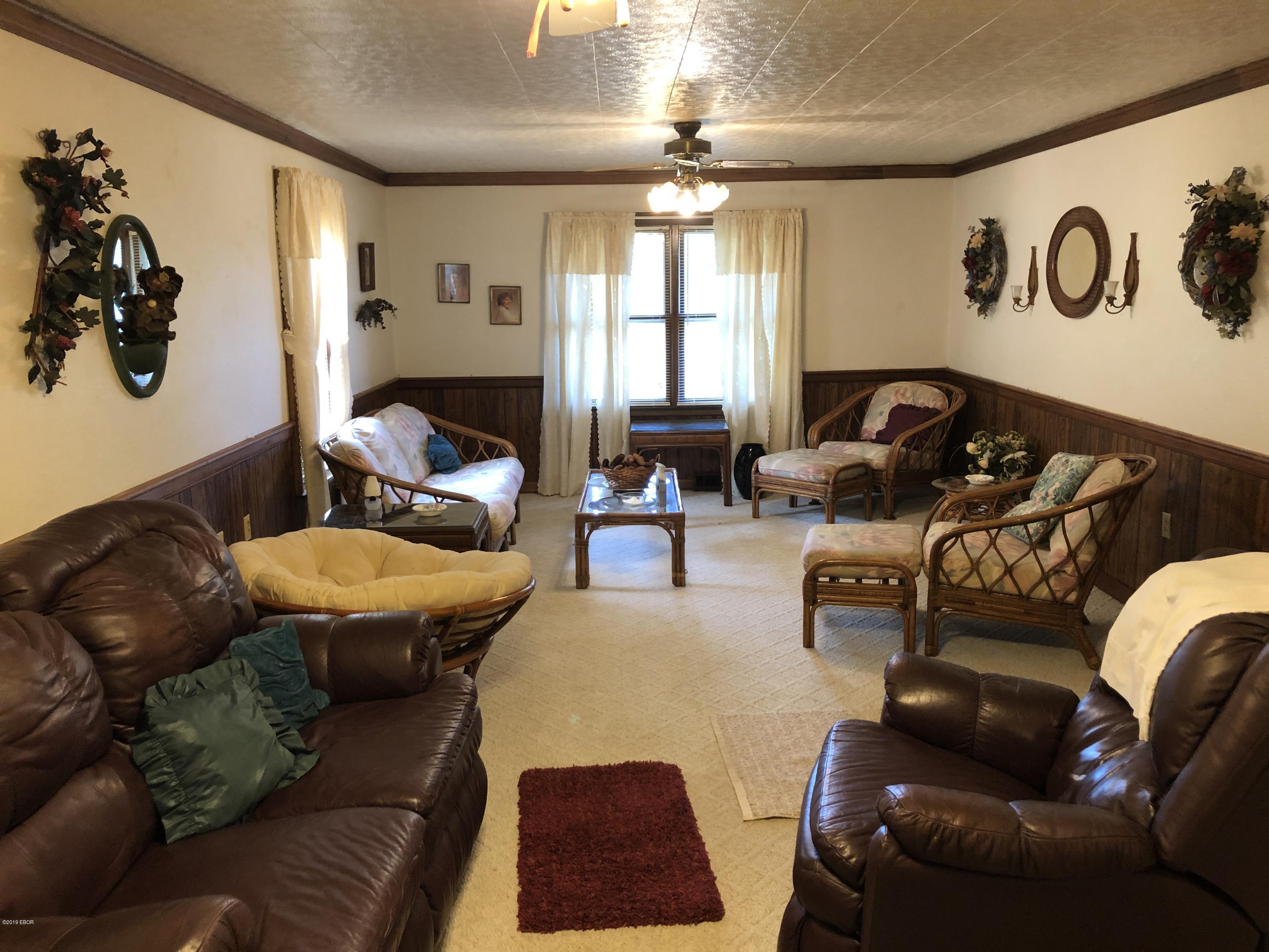 1519 Blackbead Road Flora, IL 62839 - Photo 15 of 30 Gallery Image 15