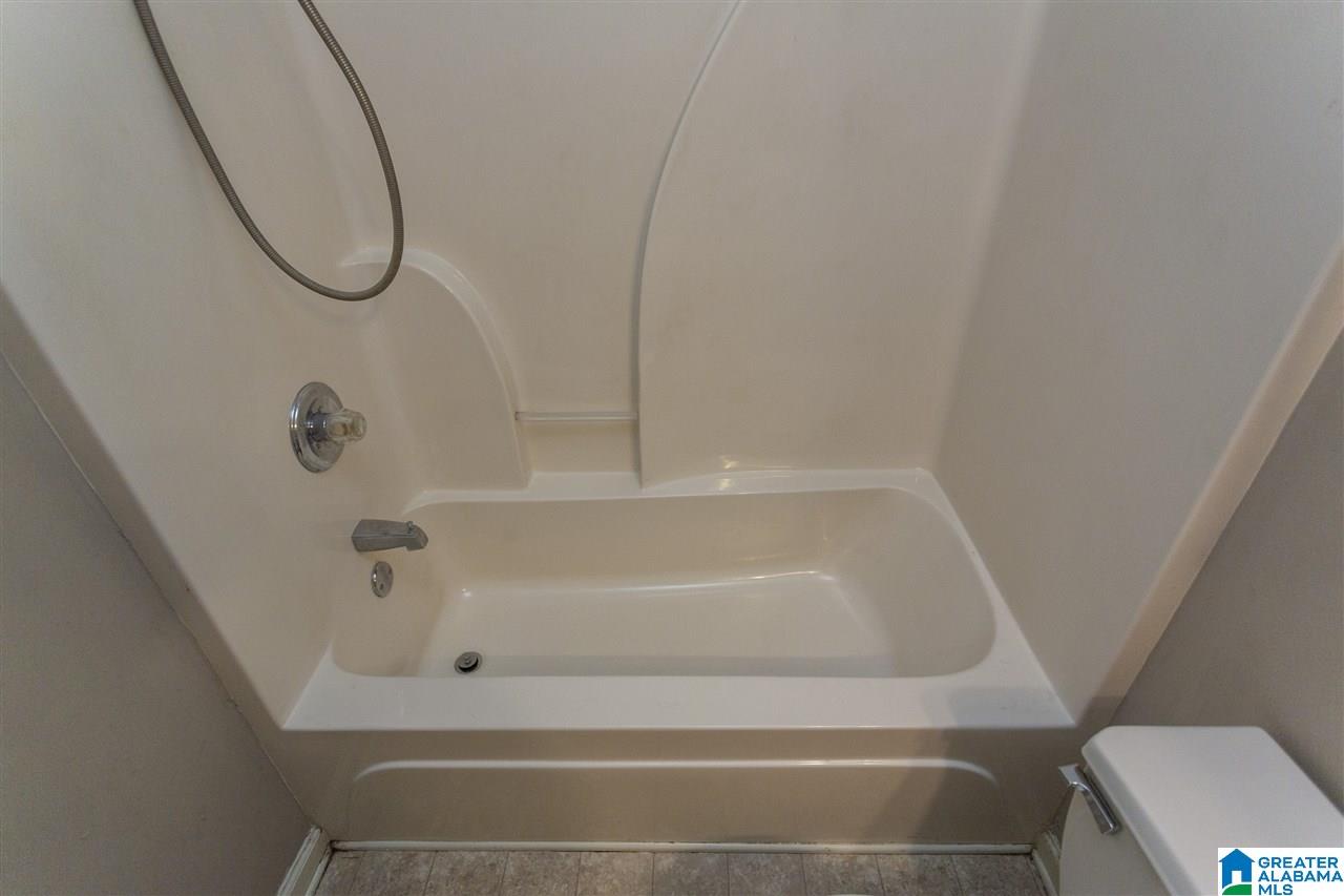 1118 Thompson Road Alabaster, AL 35007 - Photo 25 of 31 Gallery Image 25