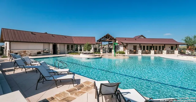 $1,700 | 13322 Whisper Bend, San Antonio, TX 78252