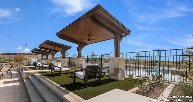 $1,700 | 13322 Whisper Bend, San Antonio, TX 78252