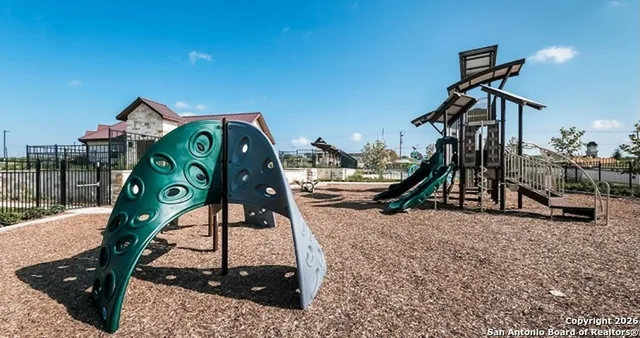 $1,700 | 13322 Whisper Bend, San Antonio, TX 78252