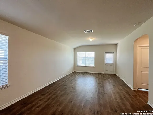 $1,700 | 13322 Whisper Bend, San Antonio, TX 78252