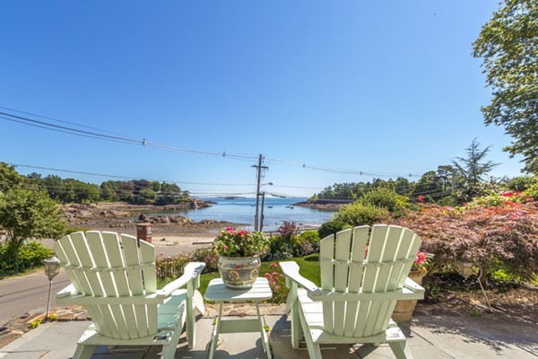 60 Beacon Street Marblehead, MA 01945 - Photo 2 of 30 Gallery Image 2
