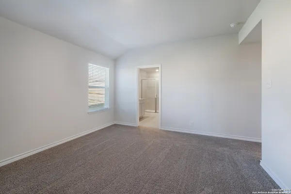 $2,300 | 5619 Chase, San Antonio, TX 78266