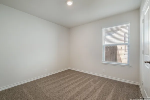 $2,300 | 5619 Chase, San Antonio, TX 78266