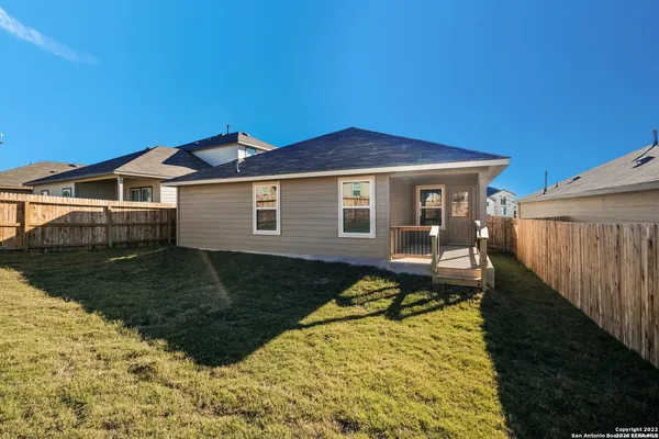 $2,300 | 5619 Chase, San Antonio, TX 78266