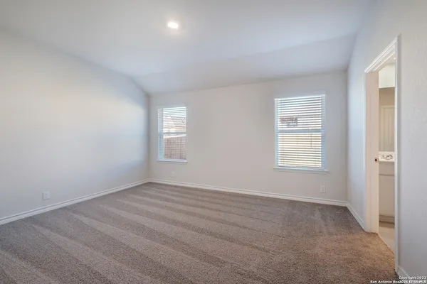 $2,300 | 5619 Chase, San Antonio, TX 78266