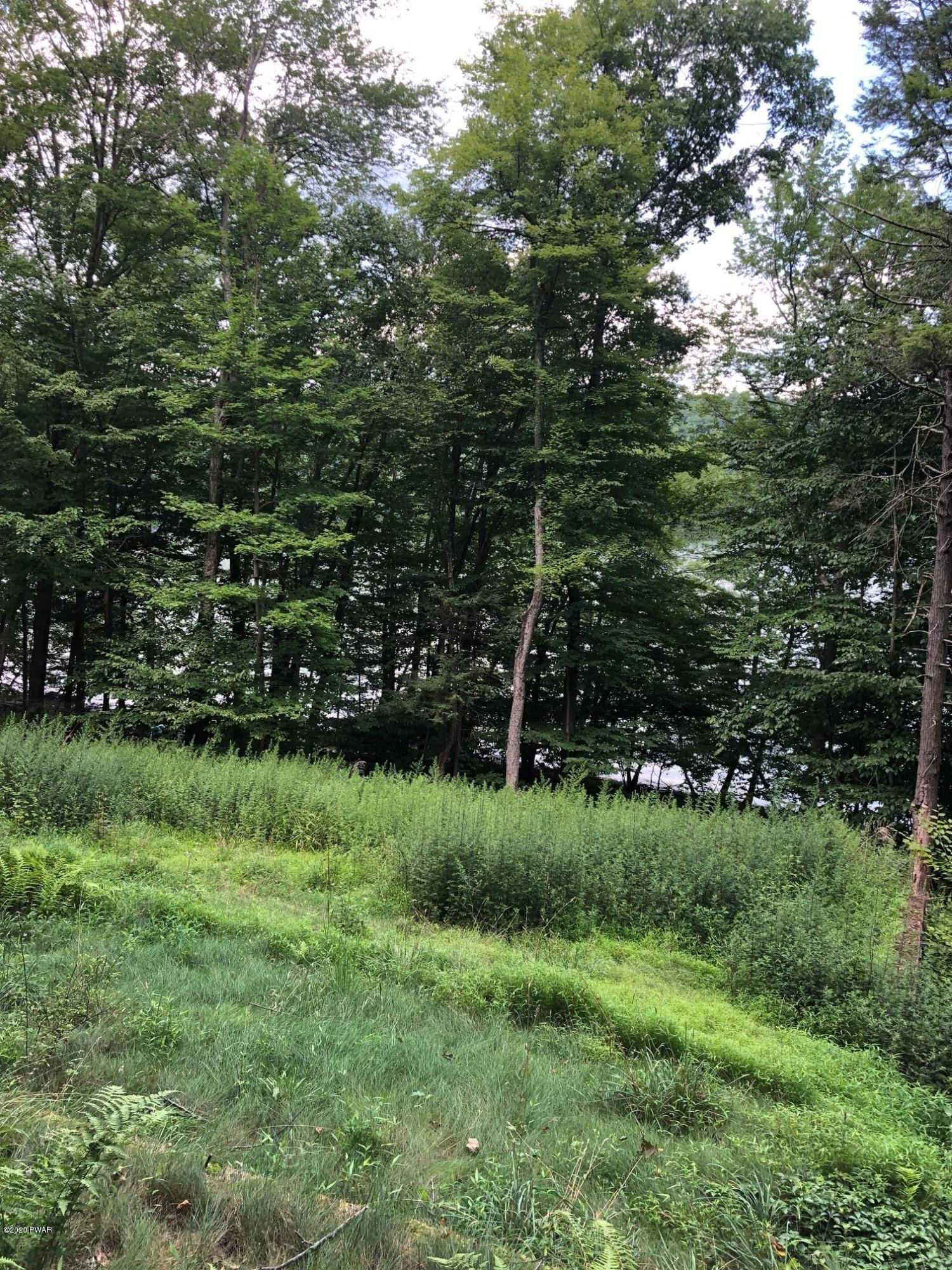 15 Big Woods II Road Greentown, PA 18426 - Photo 5 of 9