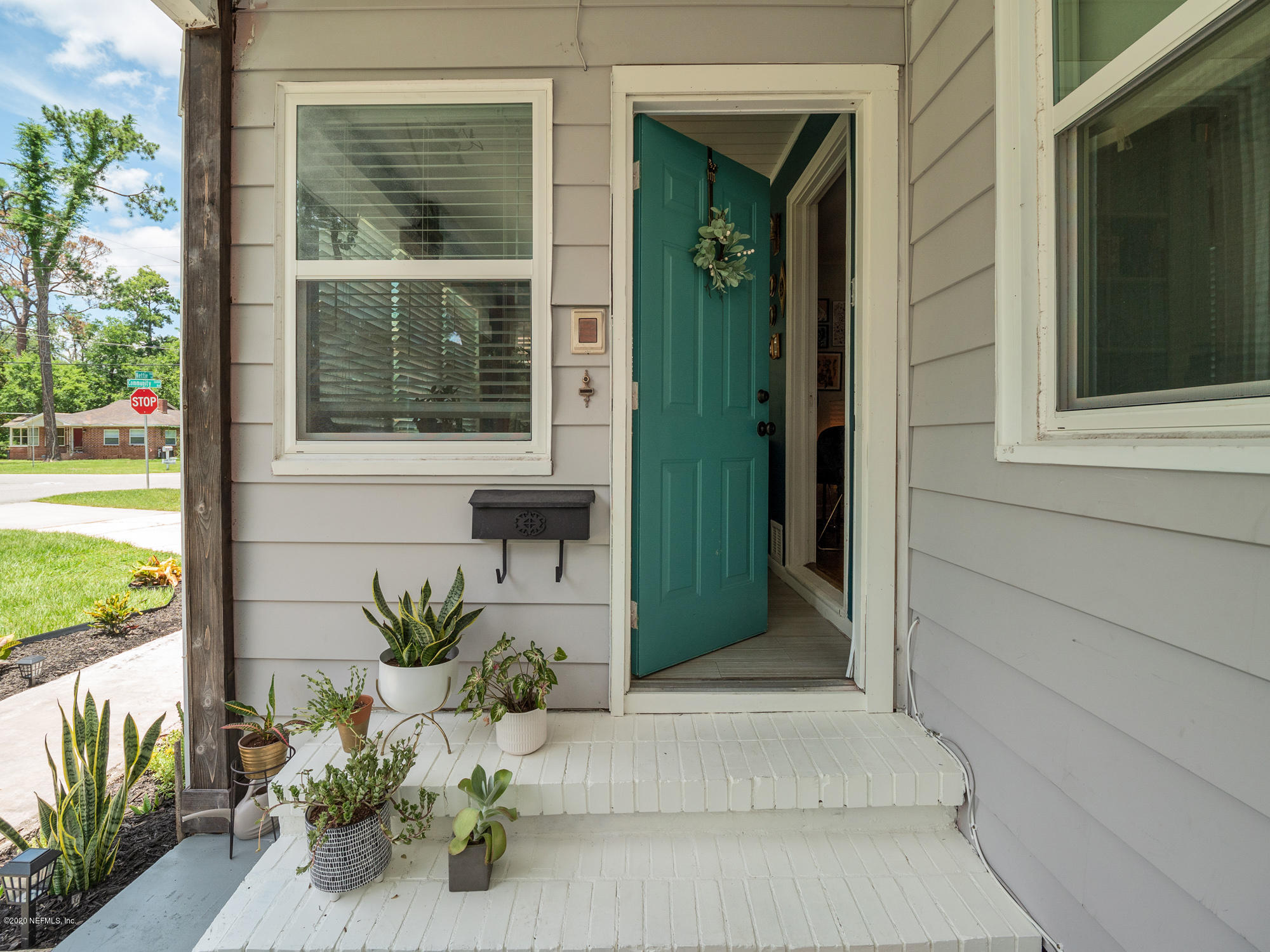 5507 Nettie Road Jacksonville, FL 32207 - Photo 6 of 33 5507 Nettie Rd Edit-6
