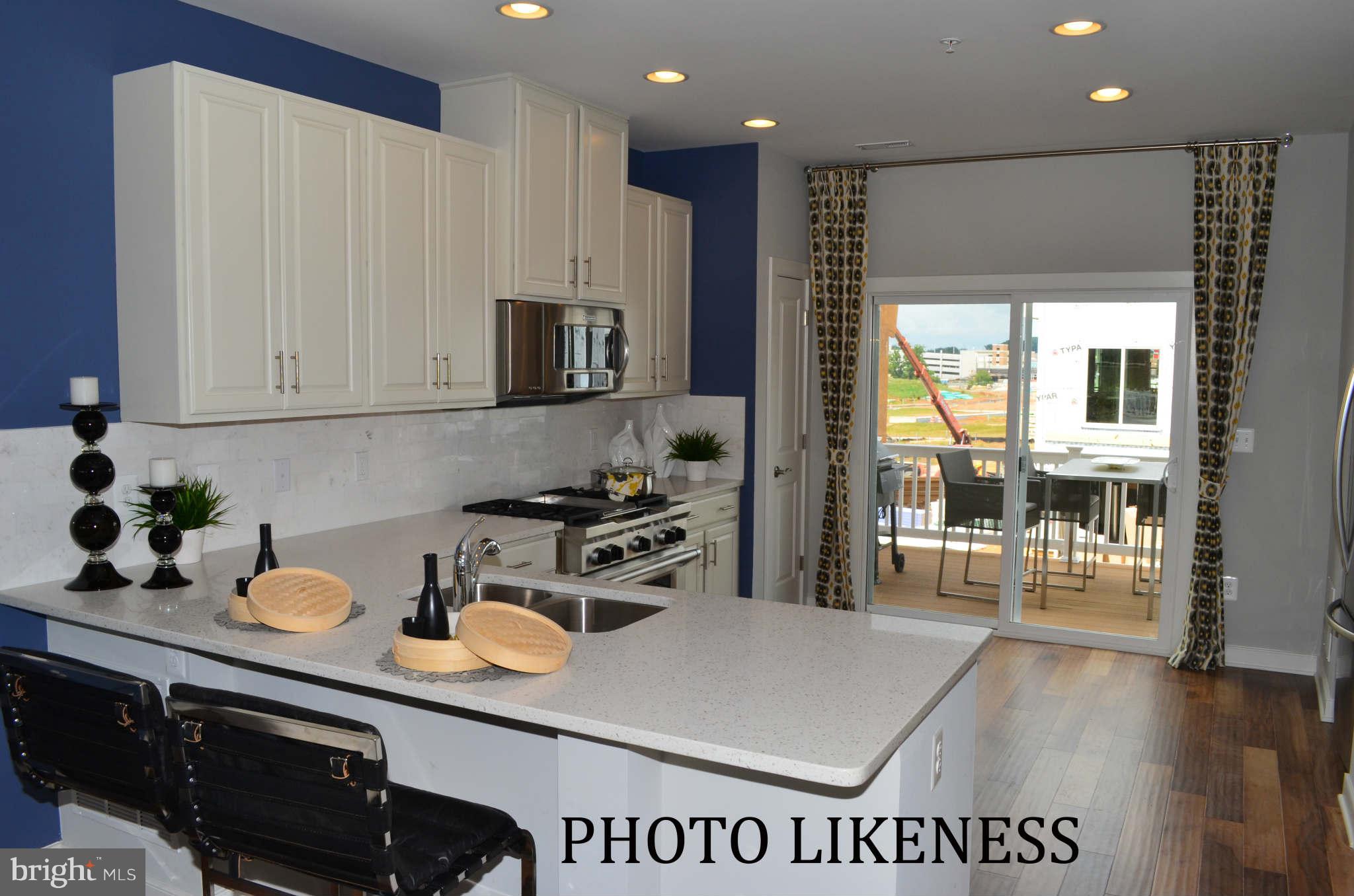 9726 Fields Road Gaithersburg, MD 20878 - Photo 2 of 18 Kitchen
