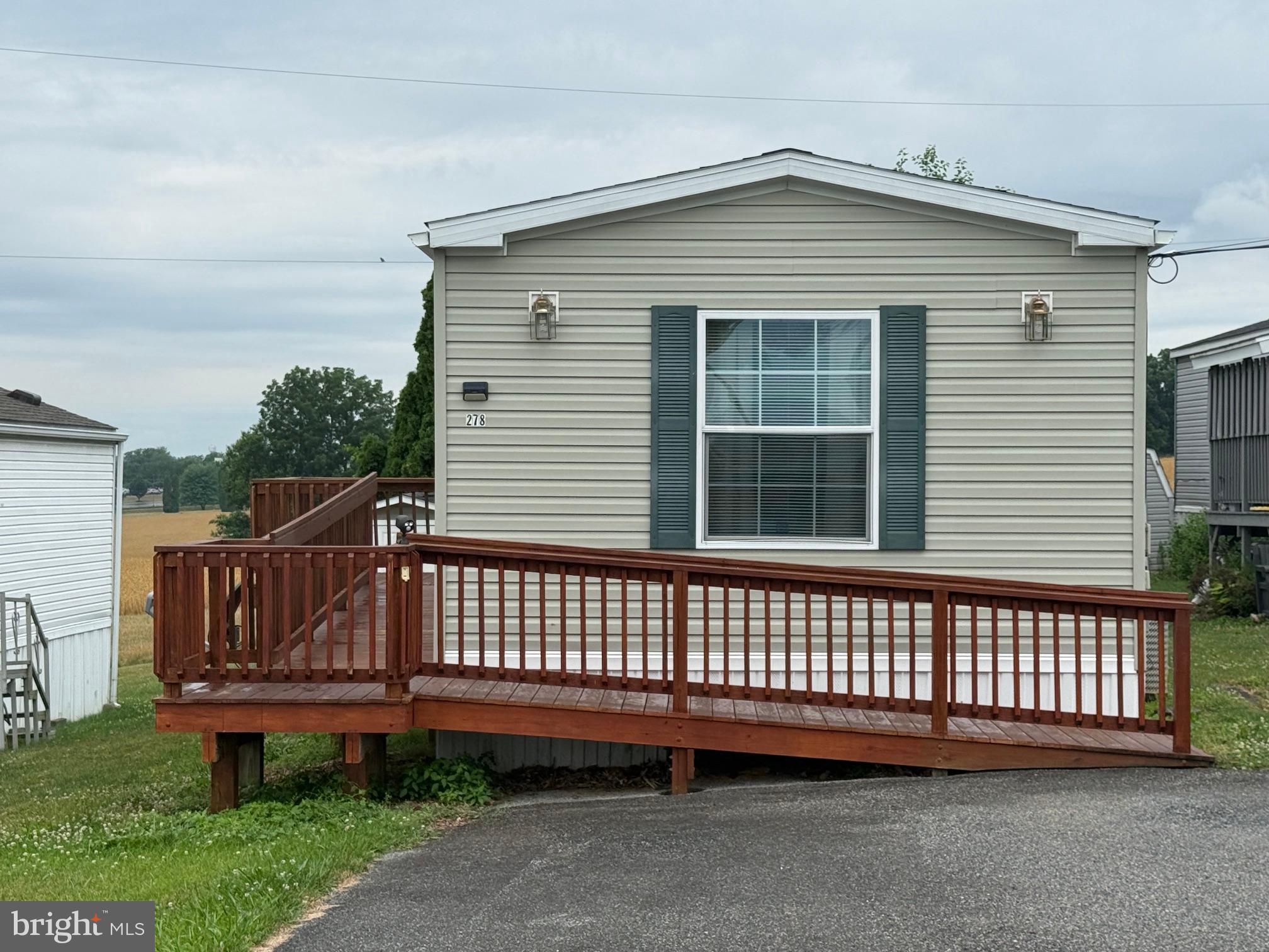 278 Pfautz Hill Road Stevens, PA 17578 - Photo 6 of 39