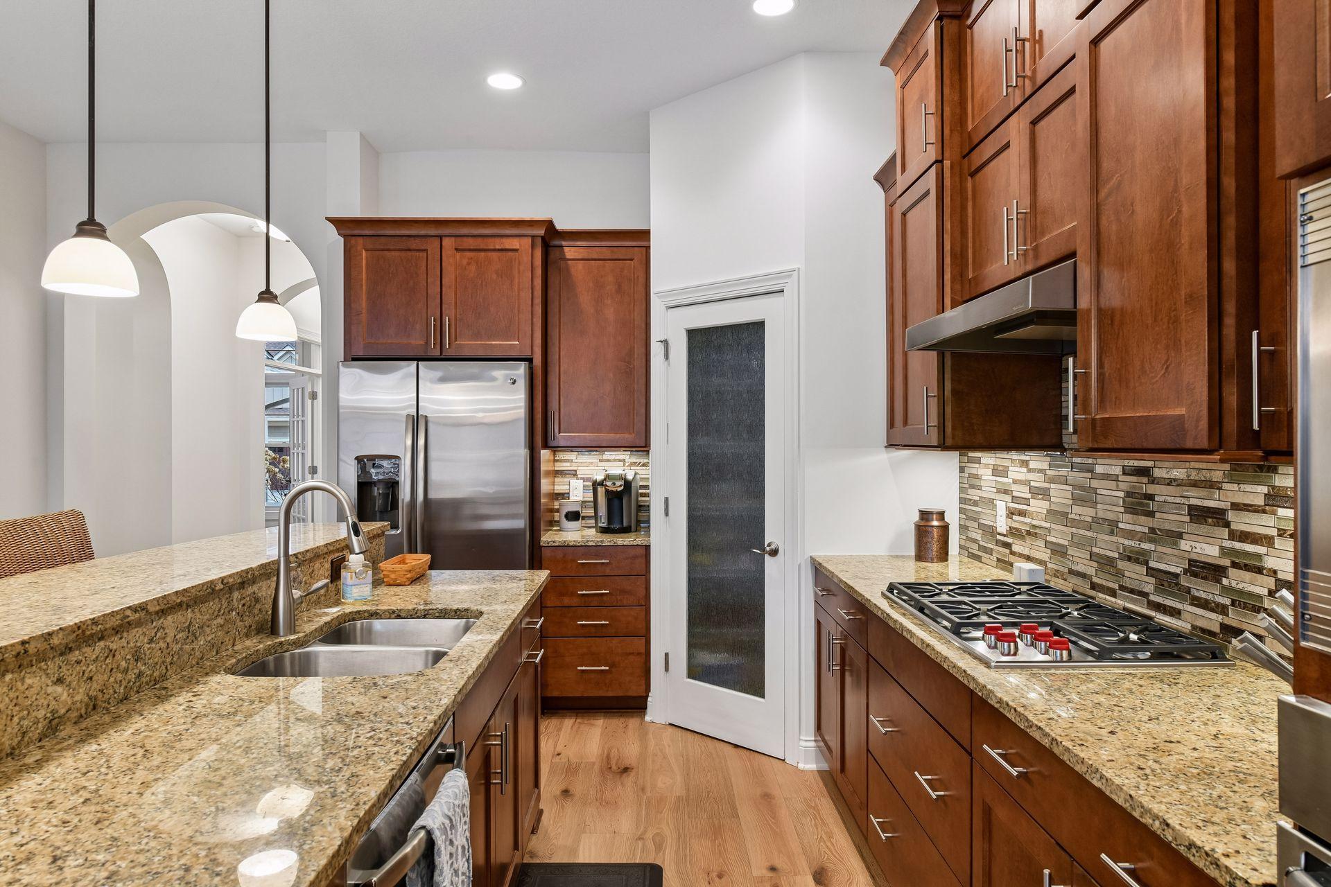 8736 Lake Riley Drive Chanhassen, MN 55317 - Photo 7 of 42