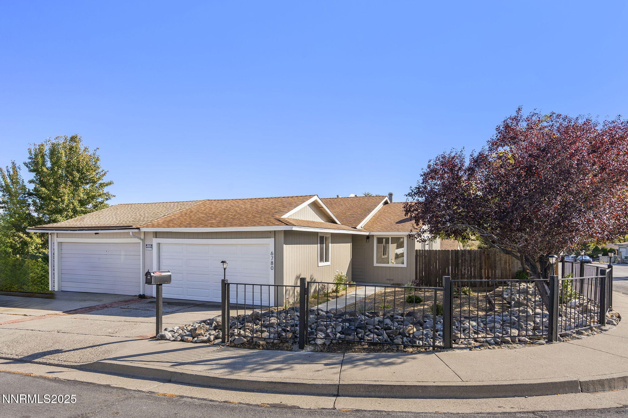6780 Flower Street, Unit FENCED CORNER LOT Reno, NV 89506 - Photo 25 of 31 Ext. Corner