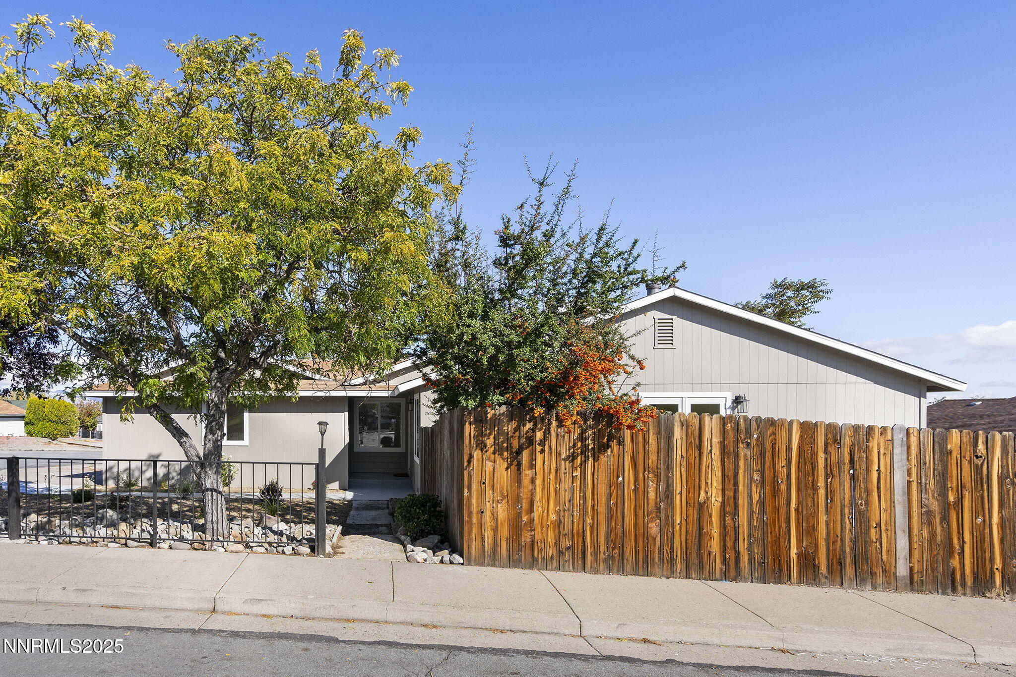 6780 Flower Street, Unit FENCED CORNER LOT Reno, NV 89506 - Photo 30 of 31 Exterior Side