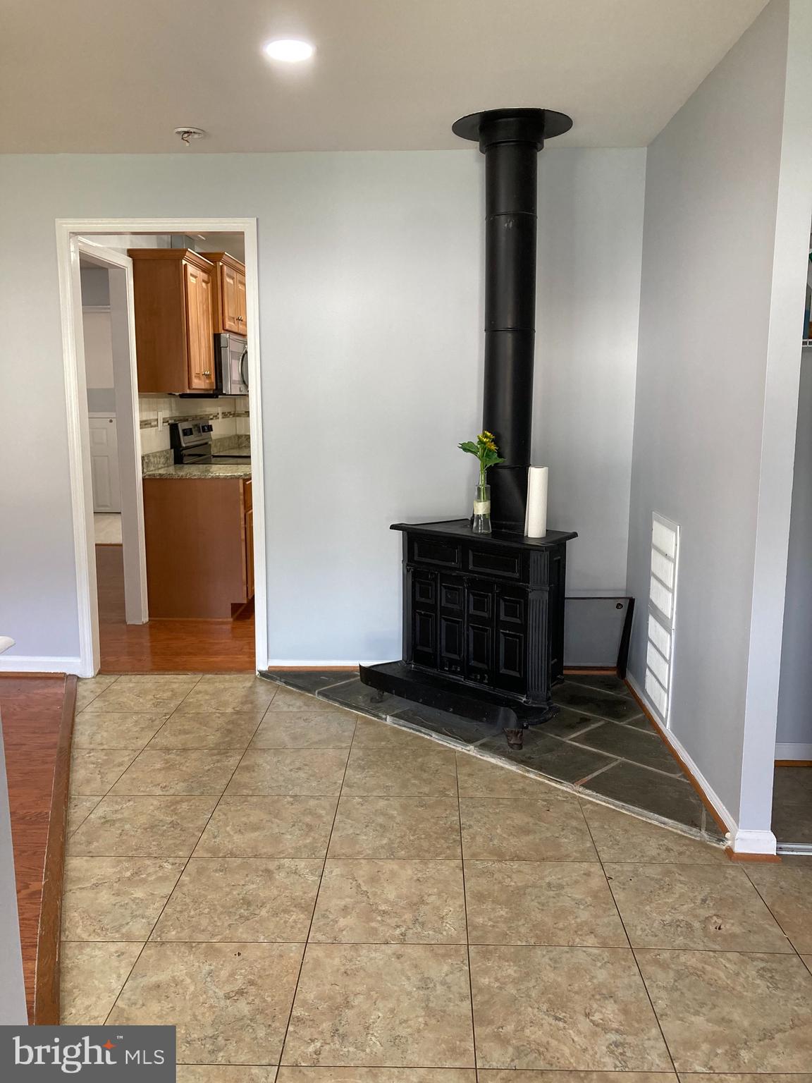 7227 Kennebunk Road Baltimore, MD 21244 - Photo 13 of 66
