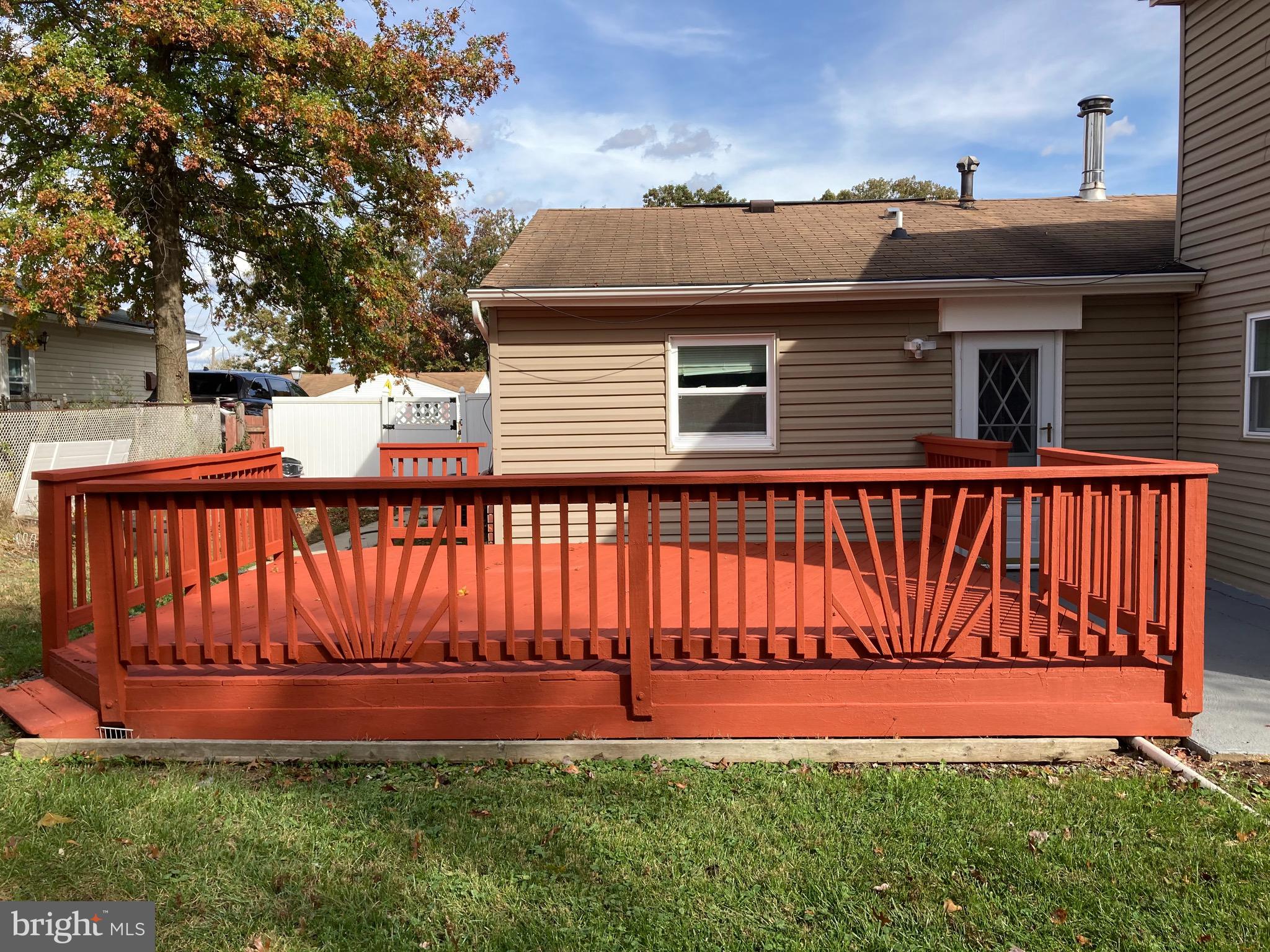 7227 Kennebunk Road Baltimore, MD 21244 - Photo 3 of 66