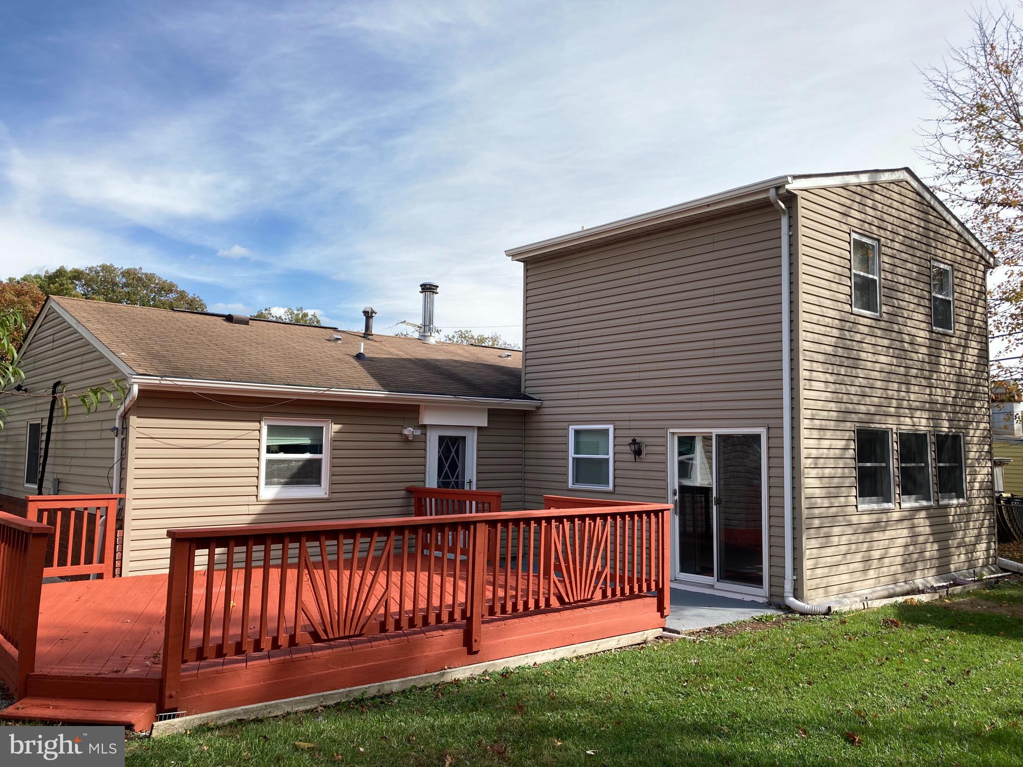 7227 Kennebunk Road Baltimore, MD 21244 - Photo 4 of 66
