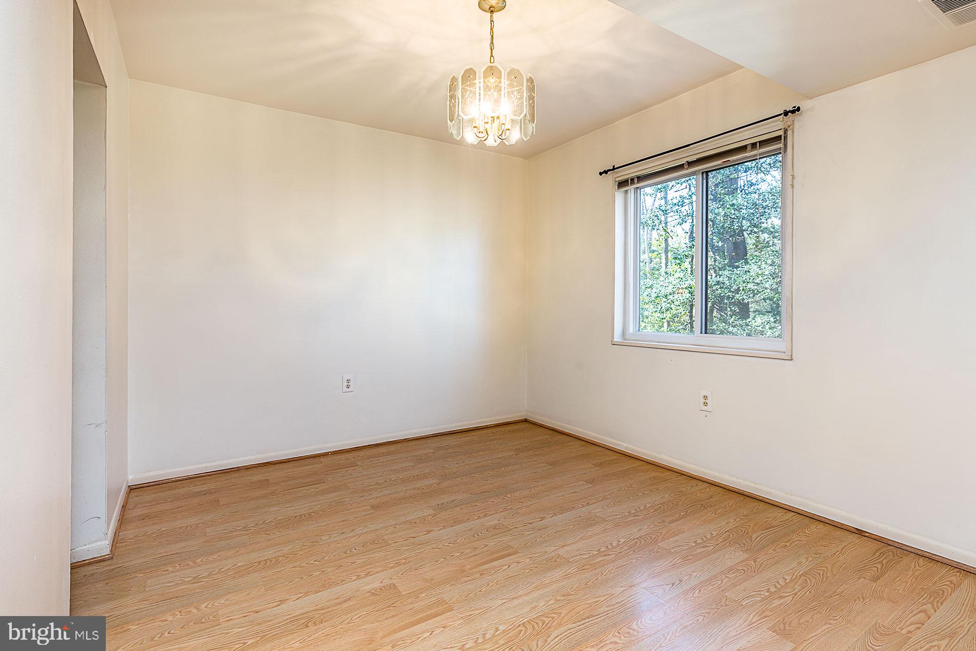 1530 Northgate Square, Unit 2A Reston, VA 20190 - Photo 9 of 22 GOOD-SIZED ROOMS