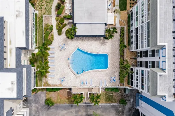 $235,000 | 147 Bluff View Drive, Unit 206, Belleair Bluffs, FL 33770