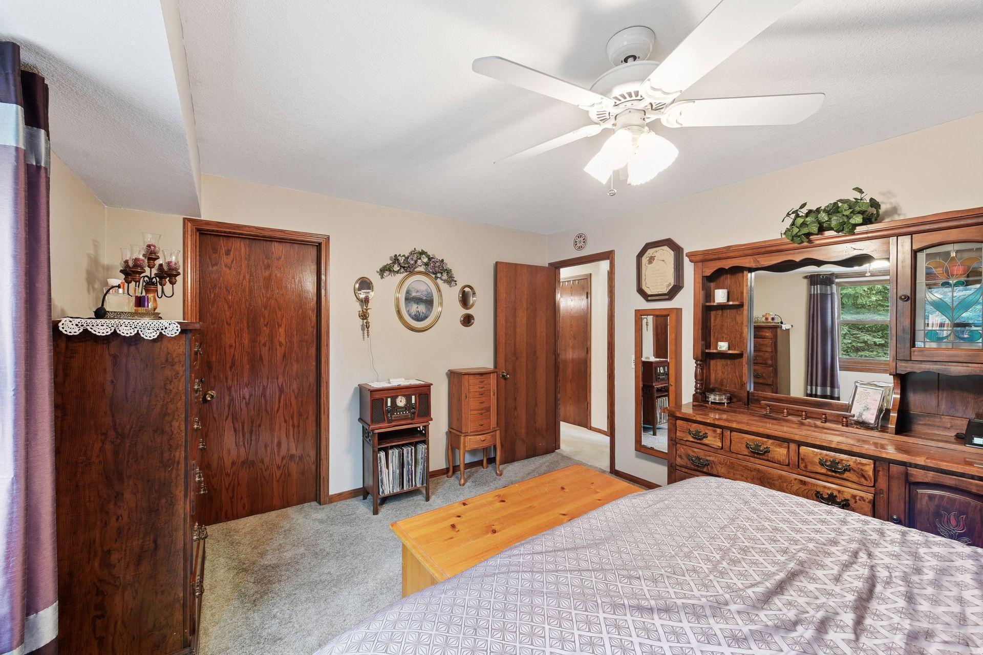 1475 Bender Road North Chaska, MN 55318 - Photo 17 of 38 Gallery Image 17
