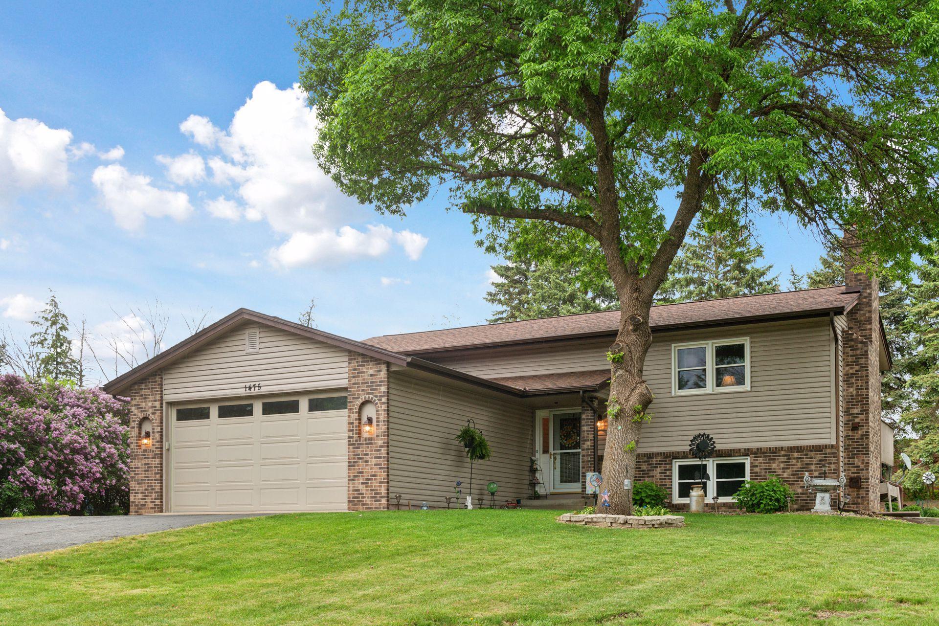 1475 Bender Road North Chaska, MN 55318 - Photo 2 of 38 Gallery Image 2