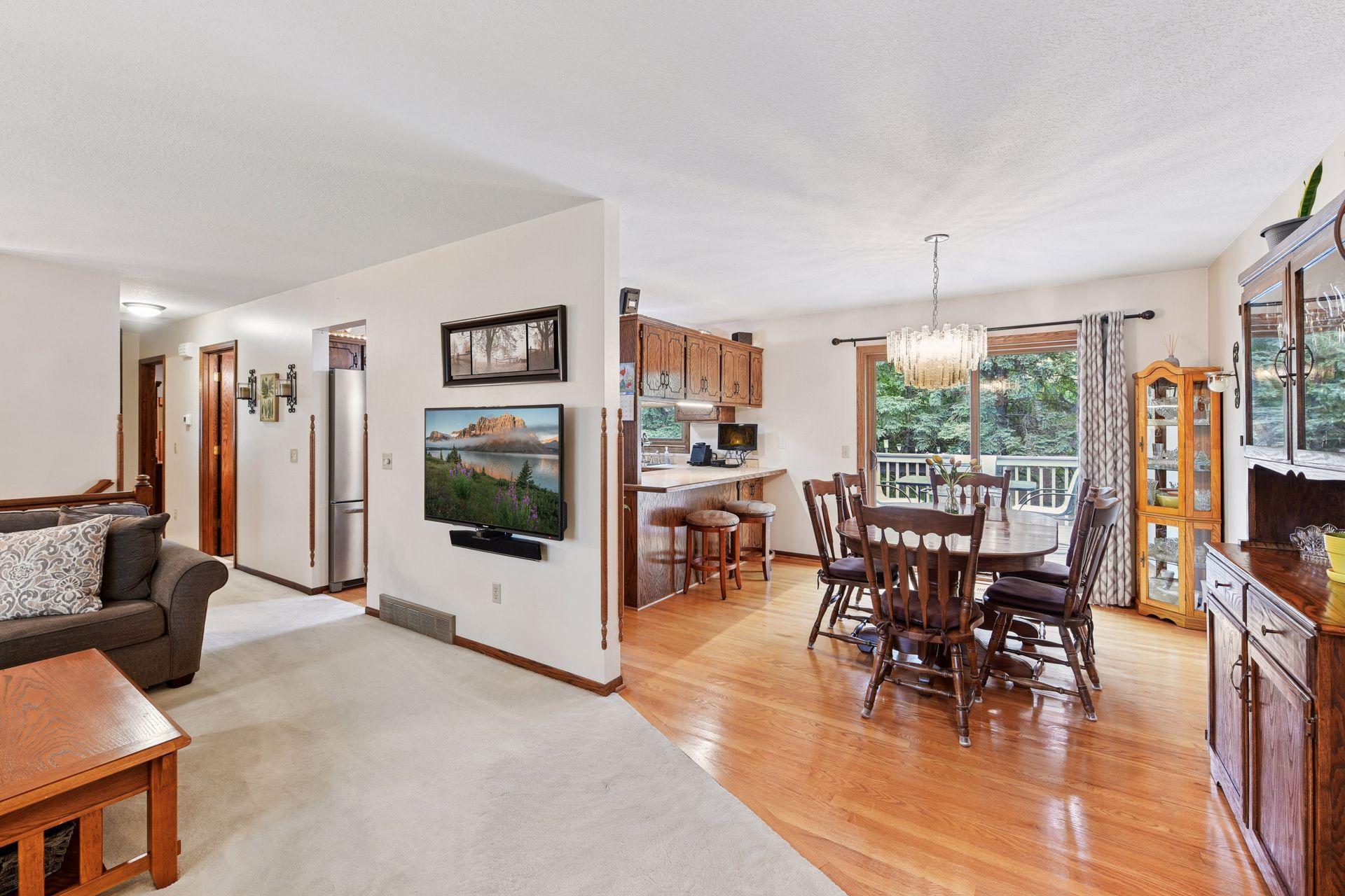 1475 Bender Road North Chaska, MN 55318 - Photo 9 of 38 Gallery Image 9