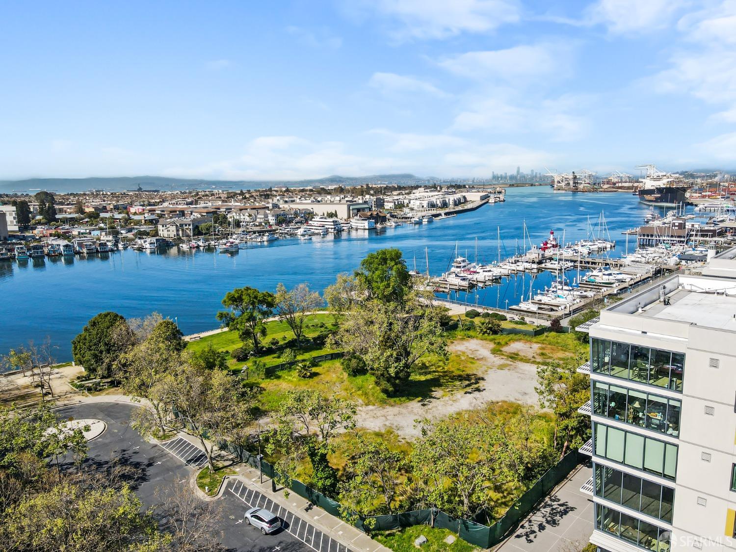 200 2nd Street, Unit 515 Oakland, CA 94607 - Photo 4 of 52