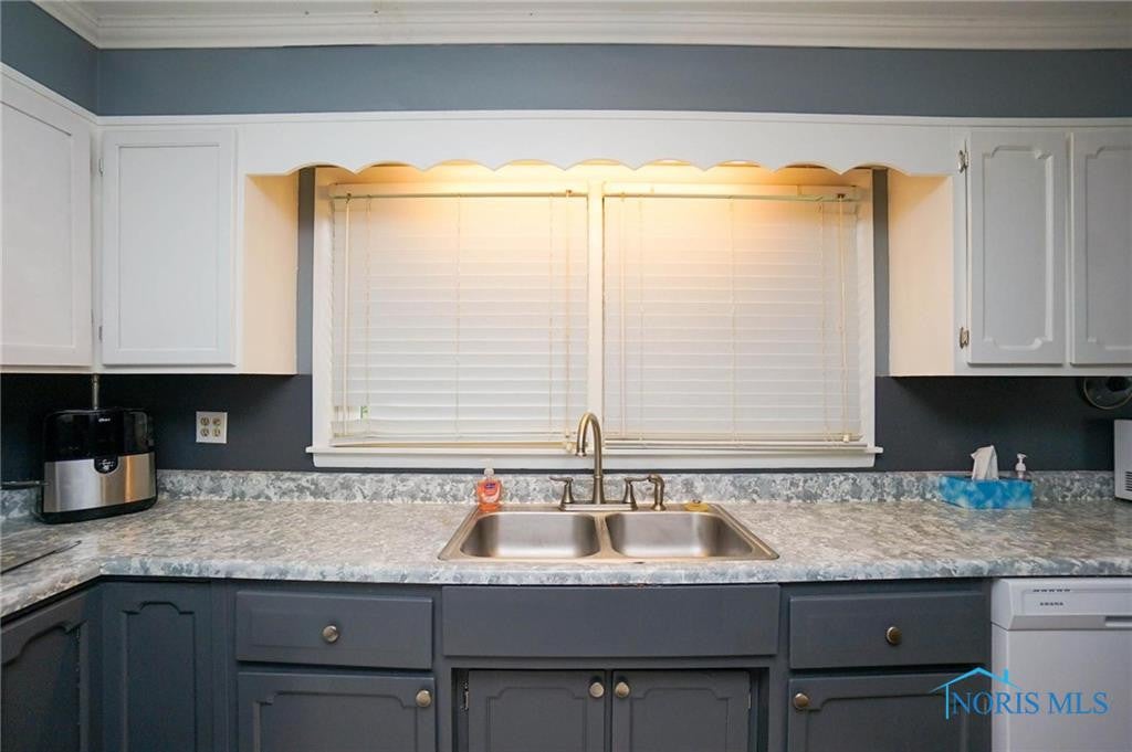 828 Bright Road Findlay, OH 45840 - Photo 13 of 34 Gallery Image 13