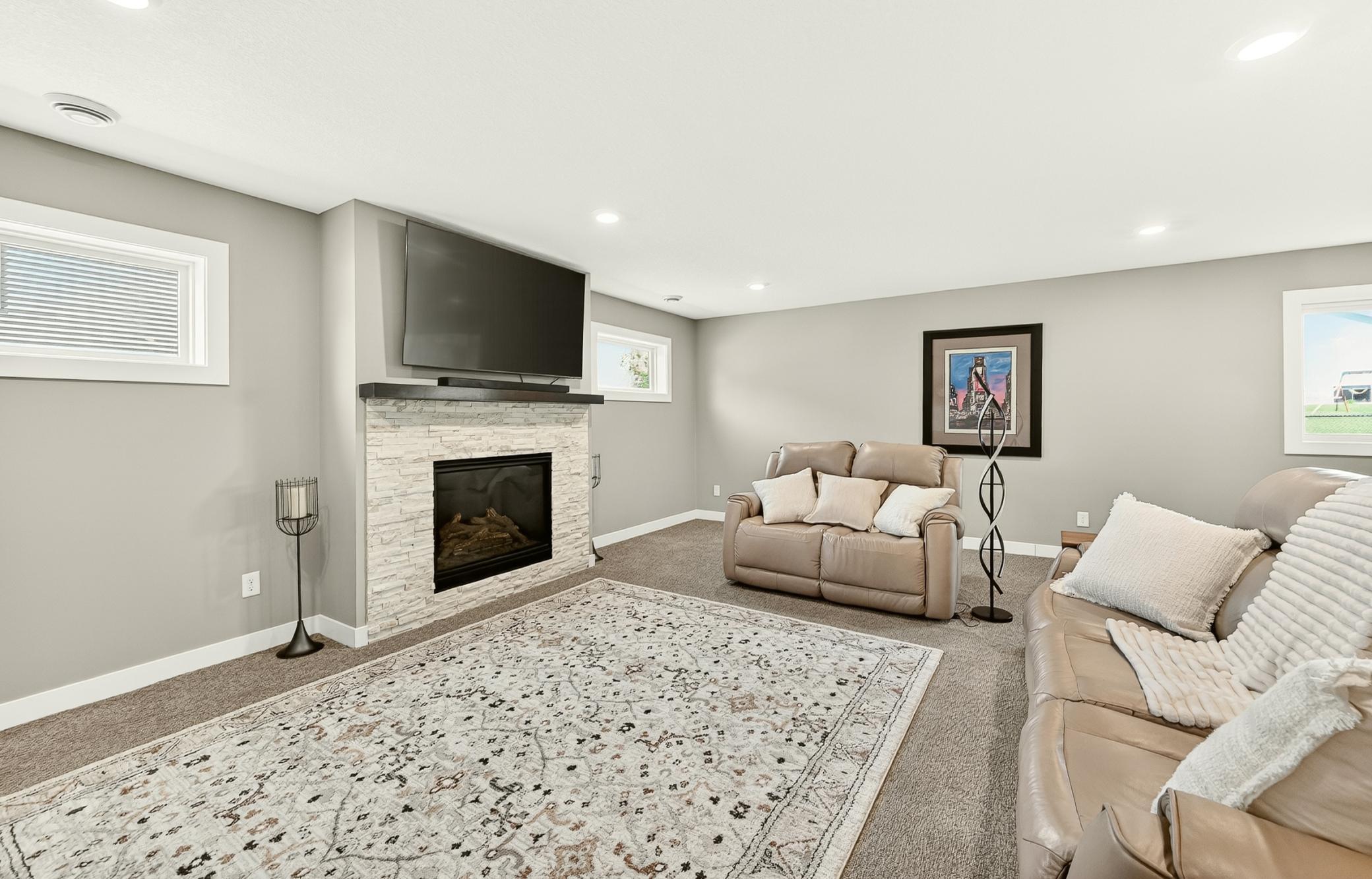 5443 Ridgeview Drive Northwest Rochester, MN 55901 - Photo 21 of 33 Gallery Image 21