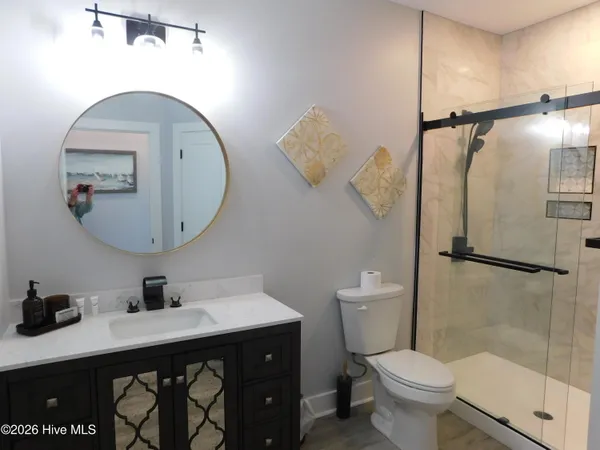 $2,500 | 142 South Ferry Dock Road, Unit B, Harkers Island, NC 28531