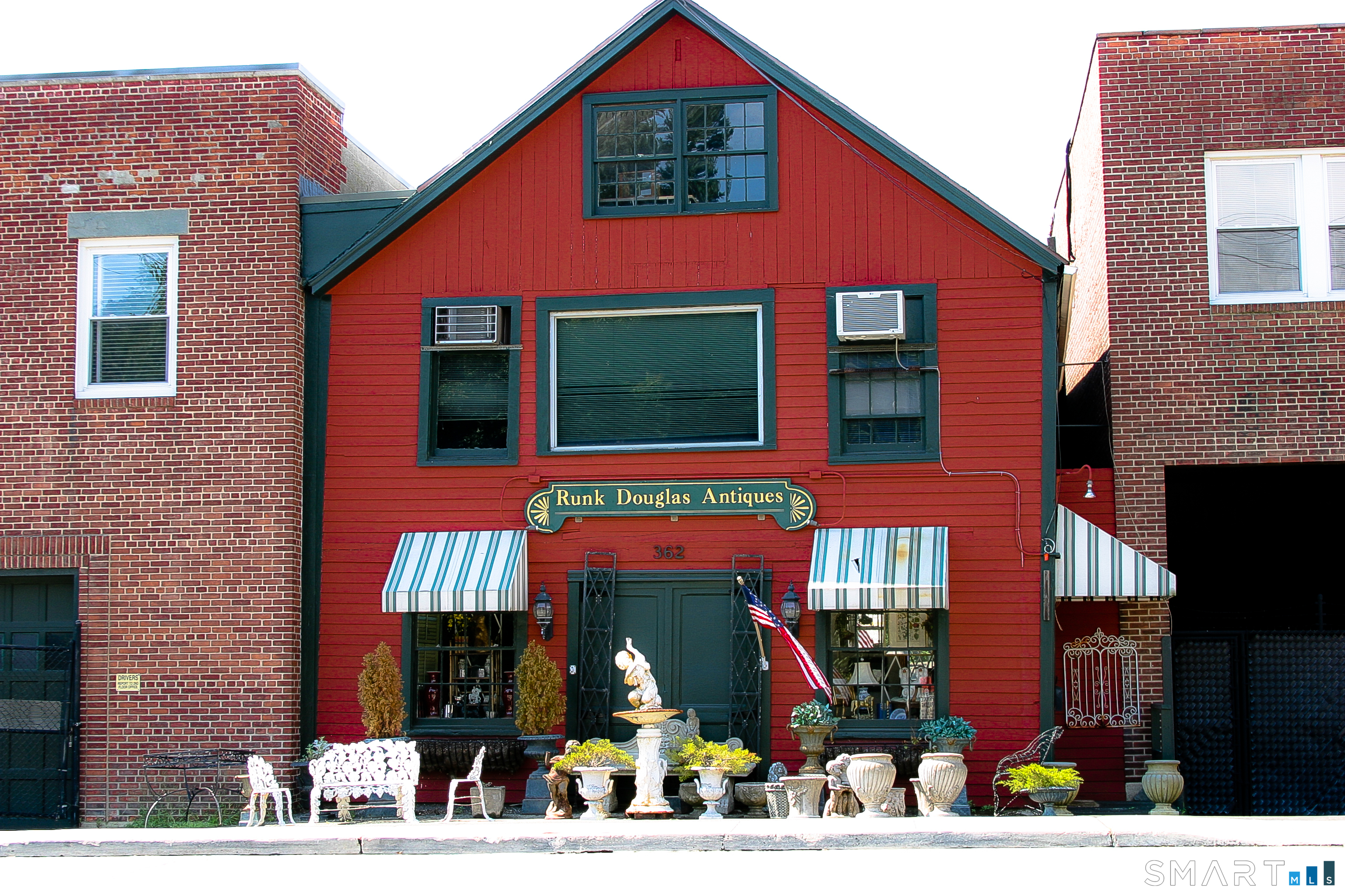 485 Westway Road, Unit 485 Fairfield, CT 06890 - Photo 39 of 39 a front view of school