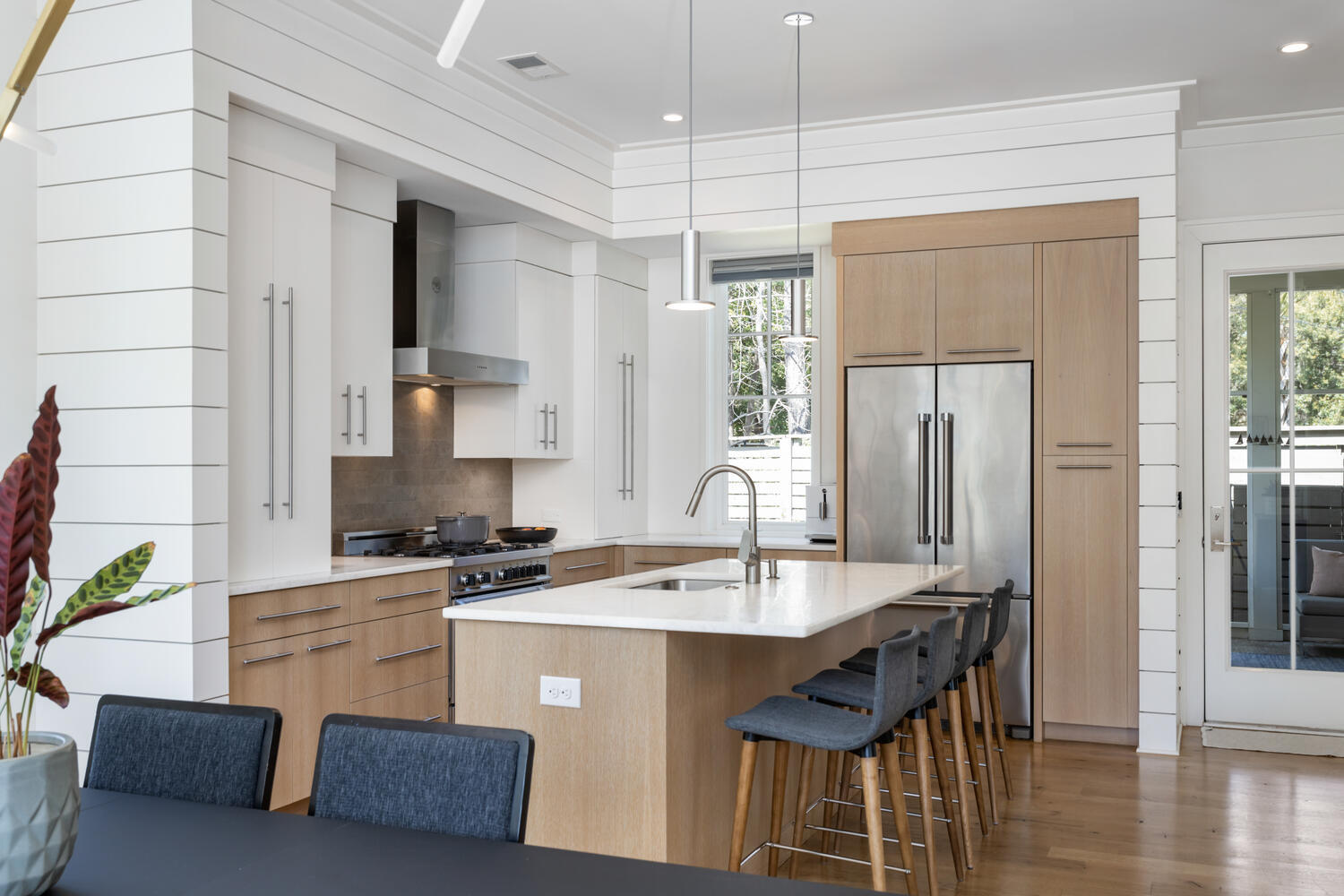 2421 Old Georgetown Road Mount Pleasant, SC 29466 - Photo 14 of 56 Modern Kitchen