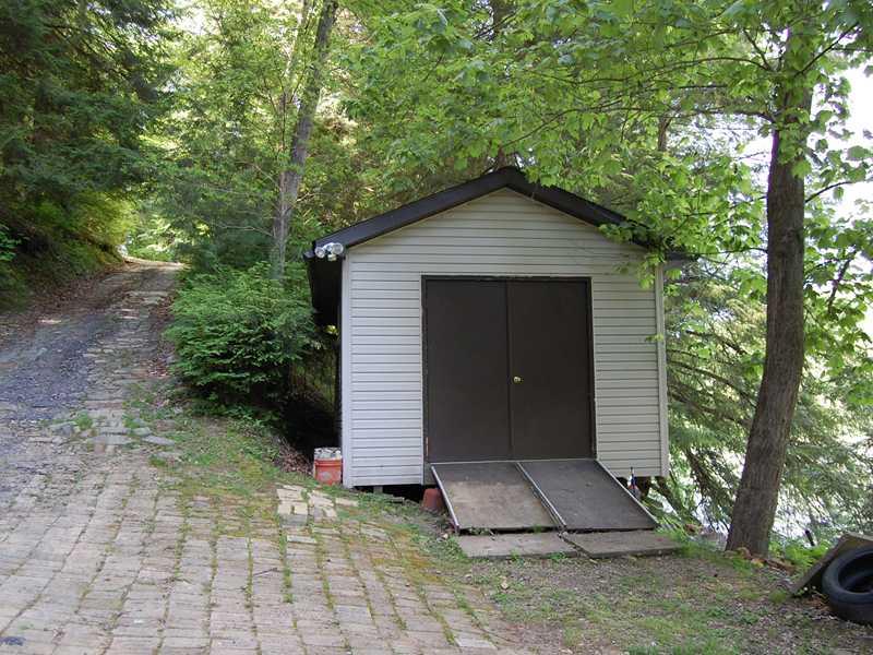 522 Truitt Road Kennerdell, PA 16374 - Photo 9 of 24 Storage.