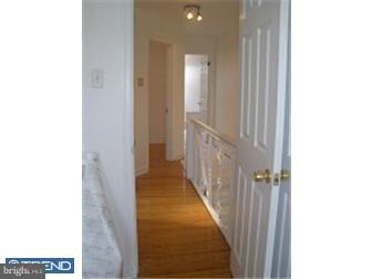 5248 Westford Road Philadelphia, PA 19120 - Photo 6 of 12 Foyer