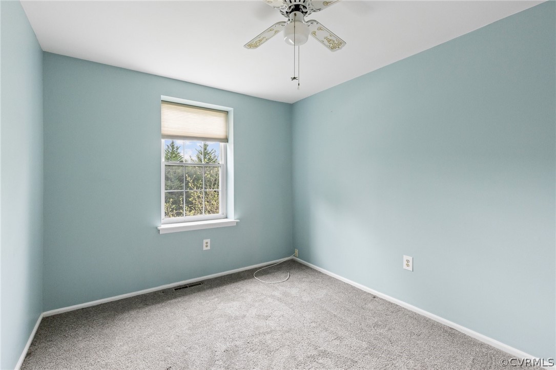 1413 Ransco Road North Chesterfield, VA 23235 - Photo 17 of 24 an empty room with a window