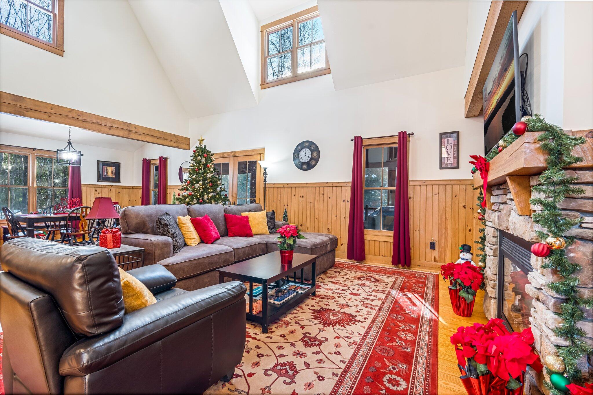 103 Windover Drive, Unit 15 Rome, ME 04963 - Photo 6 of 103 LIVING ROOM