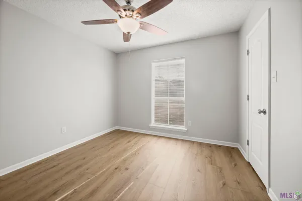 $2,250 | 18596 White Oak Drive, Prairieville, LA 70769