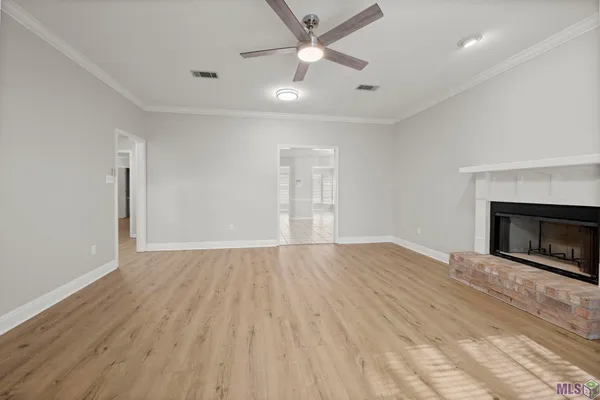 $2,250 | 18596 White Oak Drive, Prairieville, LA 70769