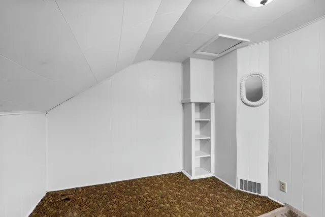 $206,900 | 285 Division Street, Algoma, WI 54201