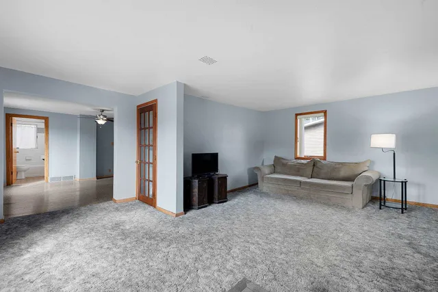 $206,900 | 285 Division Street, Algoma, WI 54201