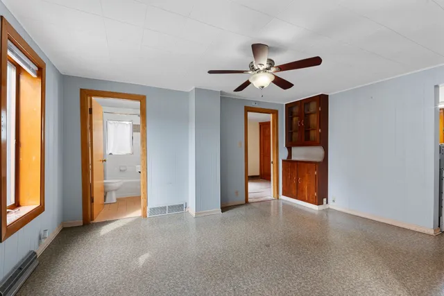 $206,900 | 285 Division Street, Algoma, WI 54201