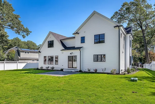 a front view of house with yard