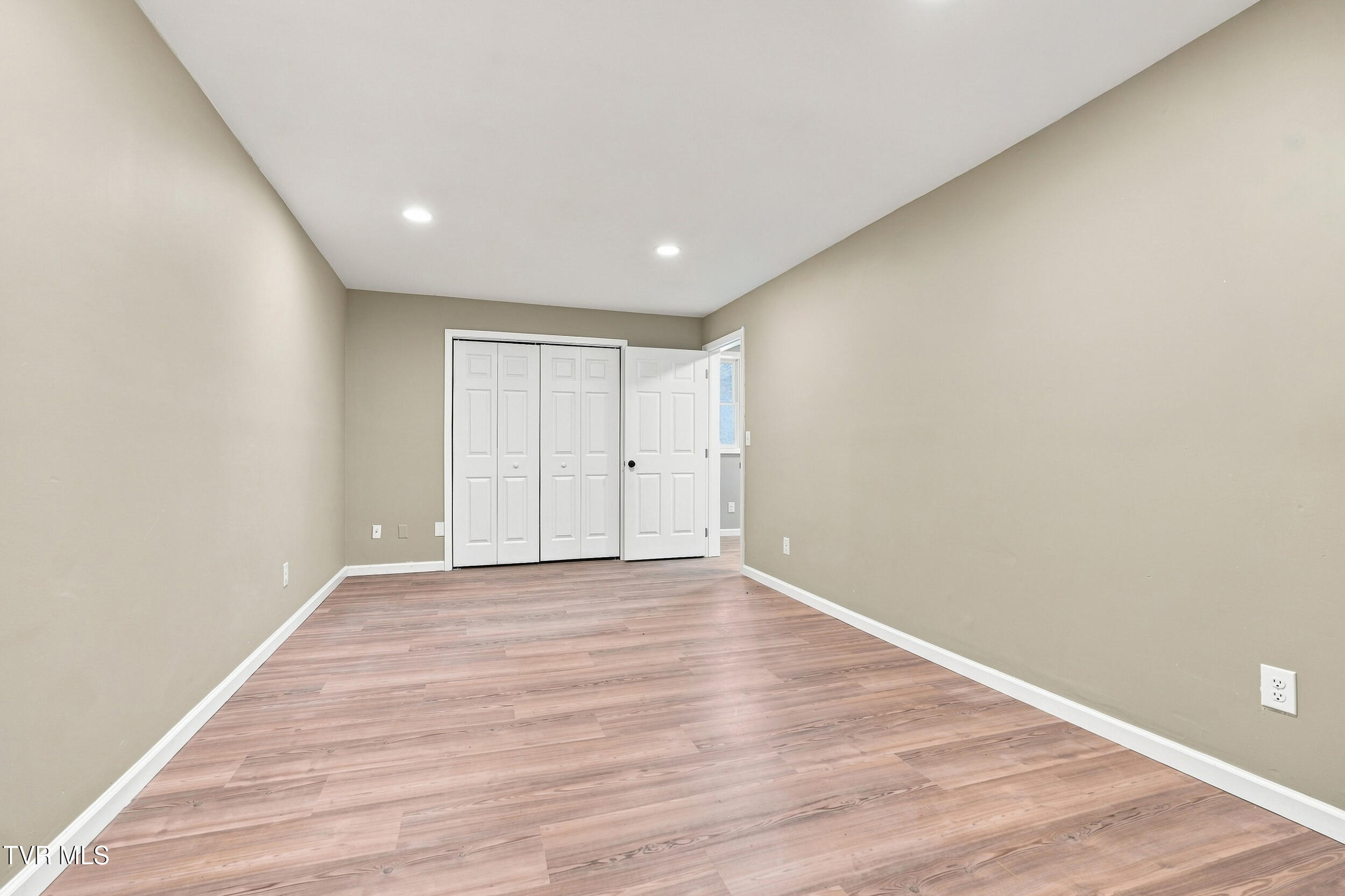 436 Merman Road Kingsport, TN 37663 - Photo 22 of 47 22_436 merman rd-19