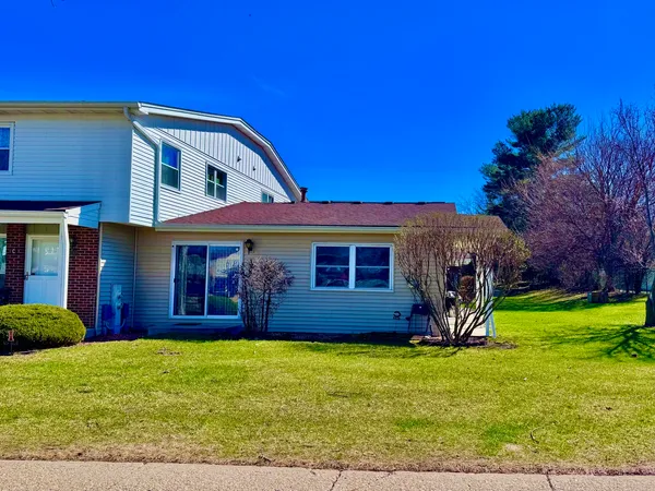 $230,000 | 19545 116th Avenue, Unit A, Mokena, IL 60448