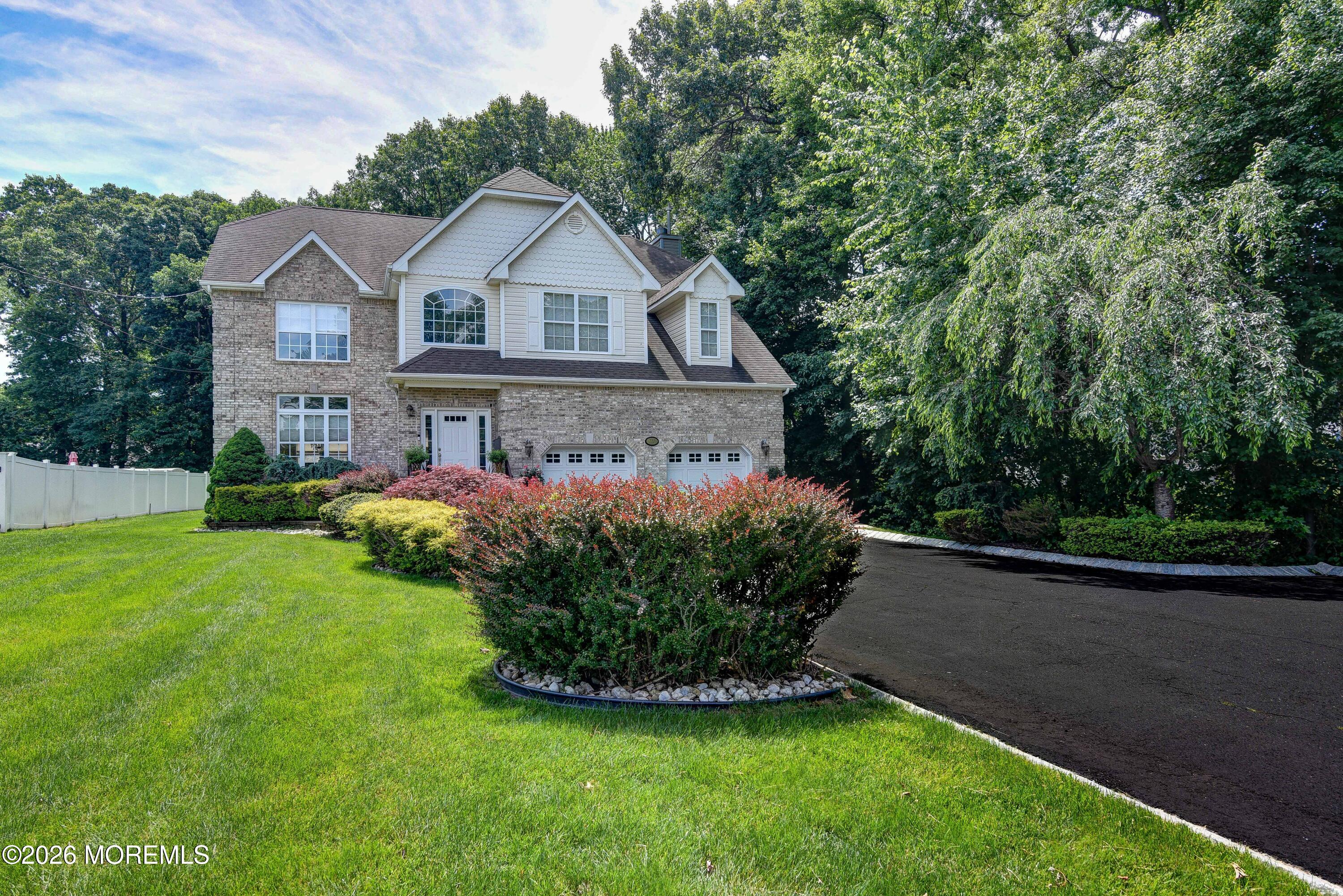 220 Lloyd Road Aberdeen, NJ 07747 - Photo 3 of 30 Front View-1-1
