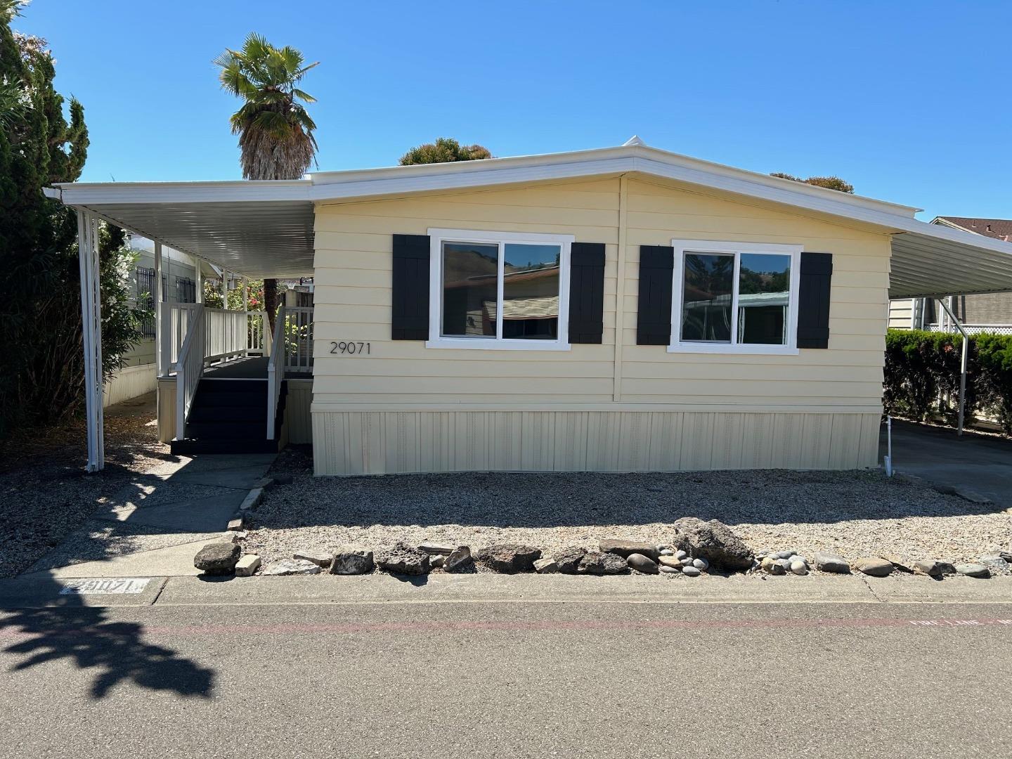 29071 Aztec Road Hayward, CA 94544 - Photo 2 of 20 Gallery Image 2